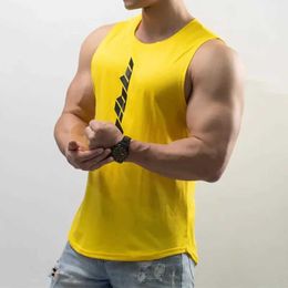 Men's Tank Tops The latest fitness loose mens tank top quick drying sleeveless t-shirt fitness suit basketball training tank top mens sportswear Y240522