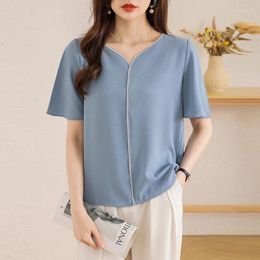 Women's Blouses Simple Yet Chic Solid Colour Ladies' Shirt For Any Occasion Elegant And Versatile With French Style