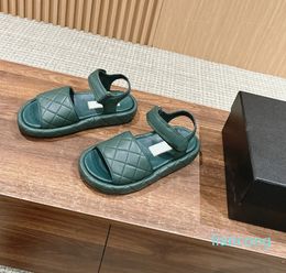 2024 sapatos de praia de verão plataforma confortável 5 cor disponível com caixa