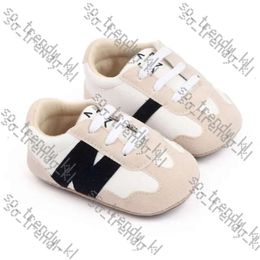 Primeiros Walkers Walkers recém-nascidos Baby Shoes New Balance Spring Bottom Sneakers Babys Boys Non Slip Shoes 0-18 meses 417
