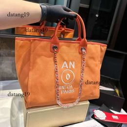 Chanelles Handbag Designer Bags Purse Luxury Paris Bag Brand Handbags Women Tote Shoulder Bags Clutch Crossbody Purses Cosmetic Bags Messager Bag Classic Retro 649