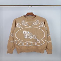 Дизайнерский свитер роскошный женский пуловер. Классическое письмо Классическое письмо осень и зимняя вершина круглой шеи с длинным рукавом шерсть