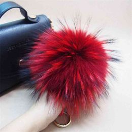 16cm Luxury Fluffy Real Raccoon Fur Ball PomPom Plush Size Genuine Fur Keychain Metal Ring Pendant Bag Charm K042-red 210409 235r
