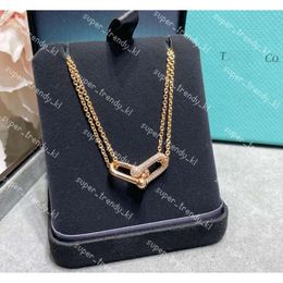 Luxury Designer Necklace New Classic Design Jewelry Love Men And Women Pendant Necklace Fashion Stainless Steel Necklace Comes In A Beautiful Gift Box 901