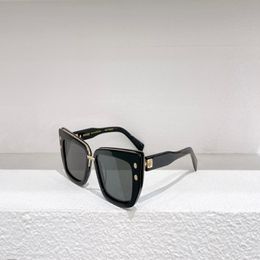 Damen-Sonnenbrille für Damen und Herren, Sonnenbrille für Herren, 134D, modischer Stil, schützt die Augen, UV400-Linse, mit zufälliger Box und Etui, 249L