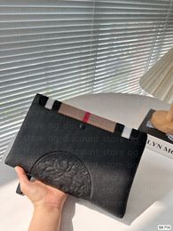 card case Triangle key pouch Card Holders Luxury Designer pocket Organiser keychain Womens mens Vintage passport holders Leather purse Key Wallets