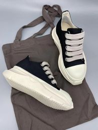 أحذية مصممة أزياء أزياء بيج وردي أسود أبيض أعلى من الجلد الحذاء الأسترالي أحذية الدانتيل السميكة للنساء والرجال