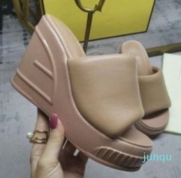 Women Wedge Slippers Open Toe Luxury Platform Sandals Real Leather Designer Sliders Chunky Heels Shoes