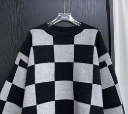 Men039s Sweaters Hip Hop Dark Black Checkerboard Knitted Sweater Men Jumper Long Sleeve Harajuku Korean Women Pullovers Ins Aut3526128