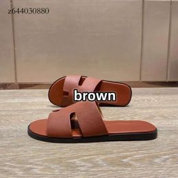 H Sandals Designer for Men Women Beach Slippers Genuine Leather H Letter Peep Toes Fashionable Slippers Flat Bottom Men's Sandals 39-45 top quality 137