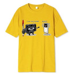 Men's T-Shirts I Am Your Father Funny Vintage Printed T-Shirt For Men Women High Quality Cotton T Shirt 80s 90s Magnetic Tape MP3 Handle Tshirt Y240522