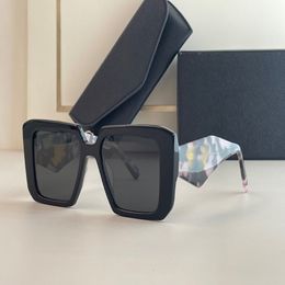 Occhiali da sole da donna per donne uomini occhiali da sole maschi 23ys stile stile protegge gli occhi Uv400 lente con scatola casuale 202d
