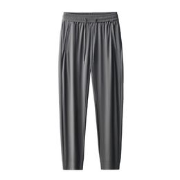 2024 pantaloni da design maschile maschile uomini pantaloni pantaloni a colori solidi pantaloni hip hop per le dimensioni di jogger casuali maschili