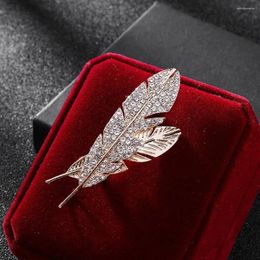 Brooches Creative Feather Niche Design Rhinestone Elegant Corsage Men Brooch Clothing Accessory Fashion Jewellery Korean Style