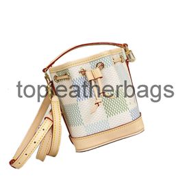 LouiseViution Lvity Checkerboard Crossbody Contrast 24ss Bags Women Diagonal Lvse Mini Bucket Bag Ladies Luxury Designer Handbag Card Holder O
