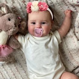 50CM Full Vinyl Body Girl Waterproof Reborn Doll Maddie HandDetailed Painted with Visible Veins Lifelike 3D Skin Tone Toy Gift 240528