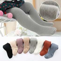 Kids Socks New thick girls tight pants for winter and autumn 1 piece of warm baby girl clothing childrens stockings solid childrens pantyhose for ages 0-6 Y240528