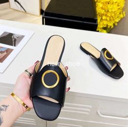 Casual womens flat slippers Summer luxury designer leather buckle sandals Hotel Flip-flops Seaside vacation Comfort Designer shoelace 35-40