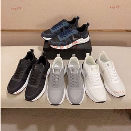 Men Casual Shoes Mesh Cloth High Sole shoes Lace-up Low Top Designer Running Shoes Solid Leather Lace-up Striped Hollow Breathable Sneakers Casual Sneakers