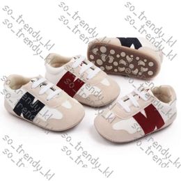 Primeiros Walkers Walkers recém-nascidos Baby Shoes New Balance Spring Bottom tênis Babys Boys Non Slip Shoes 0-18 meses 268