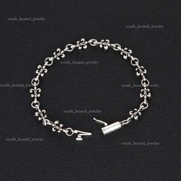 Chrmes Bracelet Designer Bracelet Chrome Scout Flower Cross Old Fashion Personality Letter Couple Hearts Hand Chain Lover Gifts Classic Luxury Jewellery 606