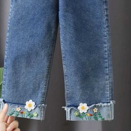 Trousers Girls Jean Pants Long Trousers Cotton 2024 Retro Spring Autumn Babys Kids Pants OutdoorSchool Toddler Childrens Clothing Y240527YFBX