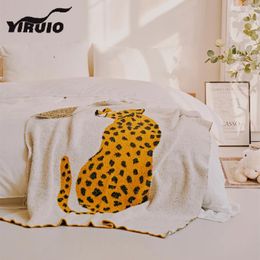 Blankets YIRUIO Brand Kawaii Americal Leopard Blanket Fluffy Cosy Spring Shawl Knee Home Decorative Sofa Bed Chair Couch