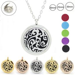 Whole With chain as gift 316l stainless steel magnetic diffuser locket necklace perfume locket pendants necklace3733116