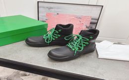 2021 Мужские дизайнерские мягкие ткани для ботинок с кружевными сапогами Бомбар