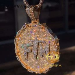 Customised Hip Hop Jewellery 3D Round Plate Letter Necklace Iced Out Pendant Sier Moissanite Diamond Pendant