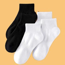 Men's Socks New 5/10 Pairs Classic Black White 95% Cotton Mens Short Socks Summer Thin Low Tube Socks Anti Odour Womens Ankel Sox EU 37-42 Y240528