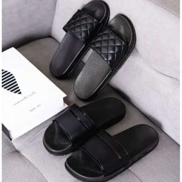 Plus Size Casual Wholesale Slippers Couple Men's and Women's Bathroom Non-slip Sandals Home Indoor 5b1 Sals