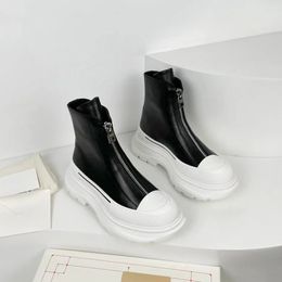 Женская повседневная обувь Martin Boot Luxury Designer New Style платформа обувь черные мужские мужские перевозки лодыжки сапоги из кожа высочайшего качества лазанки
