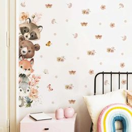 Wall Decor Door Stickers Forest Animals Bear Fox Wall Stickers for Kids Room Baby Nursery Childrens Room Decoration Wall Decals d240528