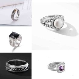Silver Rings Thai Dy Plated Twisted Two-color Selling Cross Black Ring Women Hot Fashion Platinum Jewellery 2075