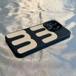 Designer Telefonfodral för iPhone 15Max 14Plus 11Pro 13 12 XR XSMAX 8PLUS Fashion Metal Namnplatta Case P Brand Back Cover Shell