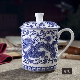 Jingdezhen Blue and White Porcelain Mug Chinese Dragon Ceramic Cup Office Meeting Water Bone China Green Tea Coffee 240518