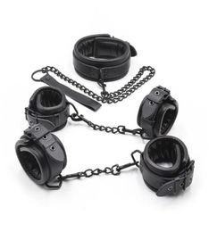 SM Genuine Leather Adjustable Handcuffs Restraints Ankle Cuff BDSM Collars Bondage Slave Set Adult Game Couple Women Legcuffs Y2009665685