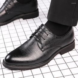 Casual Shoes Men Luxury Business Oxford Leather Breathable Rubber Formal Dress Male Office Wedding Flats