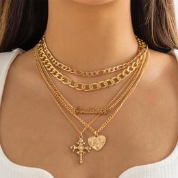 Chains 5Pc/Set Vintage Peach Love Heart Cross Jesus Pendant Choker Necklace For Women Multilayer Chain Grunge Jewelry Steampunk Gift