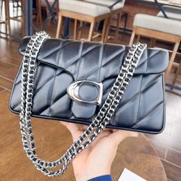 Dhgate quilted chain Shoulder Designer the tote bag for Woman tabby Leather outdoor Luxury mens Crossbody bag satchel Classic flap lady handbag envelope Clutch bags