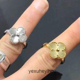 Highly Quality Band Rings Four-leaf Clover Diamond Ring Fashion Plated Silver Gold Cluster Jewellery Fv00