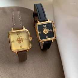 Wristwatches 2024 Women's Watch Quartz Antique Gold Plated Genuine Leather Strap Square Dial Book Camellia Pattern Elega
