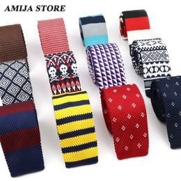 Neck Ties Fashionable mens Colourful lace knitted necktie with printed stripes tight fitting plain weave Cravate collar Q240528