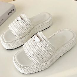 Slippers High quality designer sandals gold buckle black brown pool slippers Crochet Slides women's casual sandals platform wedge grass fla