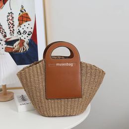 디자이너 가방 스 플라이 싱 프랑스 레트로 잔디 짠 가방, 대용량 휴대용 휴대용 등나무 가방, 휴가 해변 가방