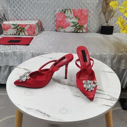 Designer Classic Black Red Wine Red Pink Blue Rhinestone High Heel Hollow Luxury Diamond Summer Sandals Fashion Bow Flower Wedding Dress Stiletto Heel Shoes
