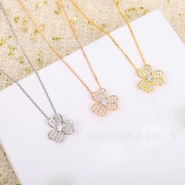 High luxury brand jewelry designedVanly Necklace for lovers Lucky Clover Petals Full Diamond Flower Silver VCMT