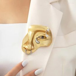 Brooches 2024 French Hip Hop Gold-Plated Face Brooch Vintage Fashion Suit Skirt Unisex Men's Women's Jewellery Accessories