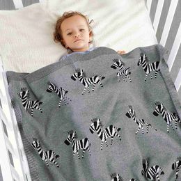 Quilts Quilts New Autumn/Winter Baby Pure Cotton Blanket Cartoon Jacquard Cover Blanket Baby Soft and Comfortable Holding Quilt WX5.28